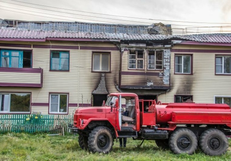 На минувших выходных в Алтайском краев в одном из домов произошло воспламенение газа