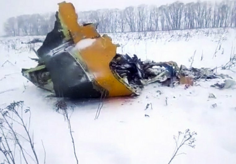 В Подмосковье упал пассажирский самолет