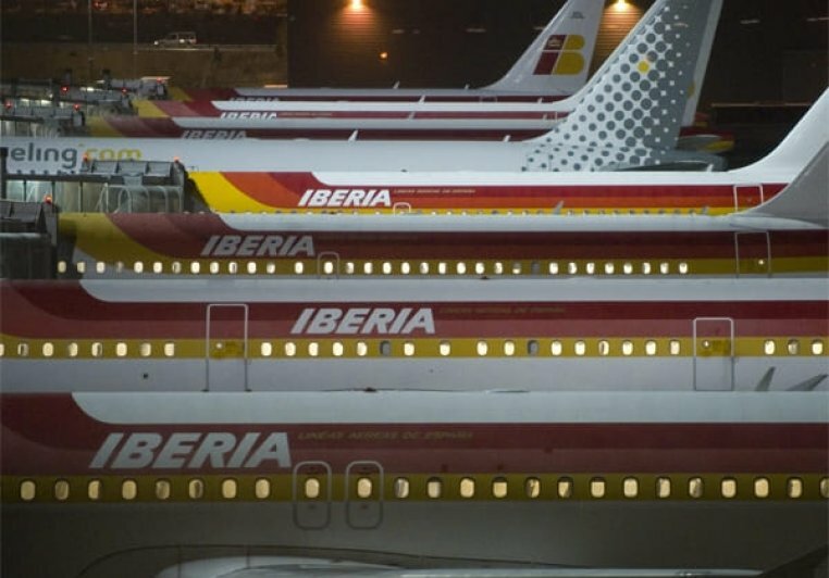 Забастовка сотрудников авиакомпании Iberia Airlines привела к отмене 415 рейсов